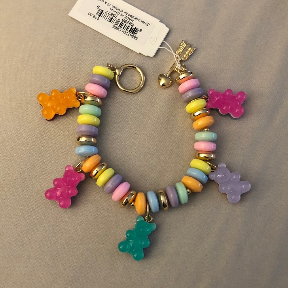 Betsey Johnson Gold Tone & Multi Color Beaded Bracelet Gummy Bear Charms NWT - Picture 5 of 12